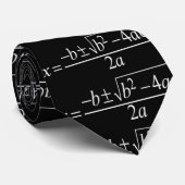 Mathematikquadratische Gleichung für schwarze Kraw Krawatte (Gerollt)