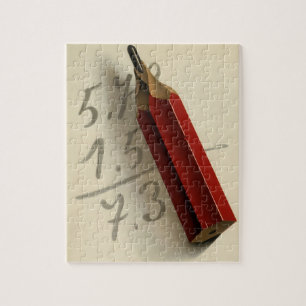 Mathematische Gleichung mit rotem Bleistift, Vinta Puzzle