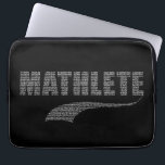 Mathlete Laptop Sleeve<br><div class="desc">Sie schießen nicht den Basketball,  Sie berechnen den Anteil der Dreharbeiten. Sie übergeben den Fußball nicht,  Sie bestimmen die Quarterback-Bewertung. Du bist Mathematiker,  Mathematiker. Du bist Mathlete!</div>