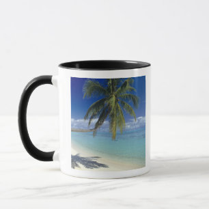 Matira Beach auf der Insel Bora Bora, Gesellschaft Tasse