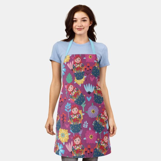 Matreshka-Muster Schürze (Getragen)