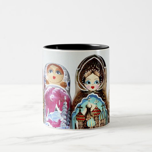 Matryoshkas Zweifarbige Tasse (Mittel)