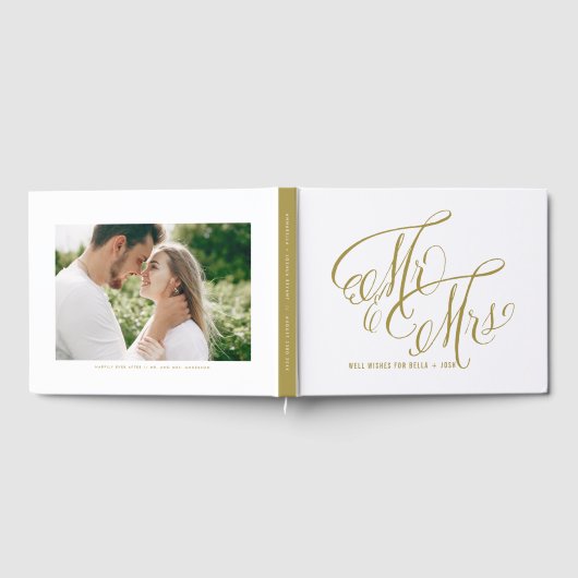 Matte Gold Mr. & Mrs. Elegant Script Wedding Gästebuch (Voll)