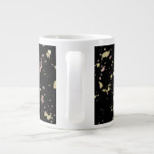 Matte Gold und Rose Gold Flakes Black Jumbo-Tasse (Rückseite)