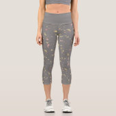 Matte Gold und Rose Gold Flakes Dunkelgrau Capri Leggings (Vorderseite)
