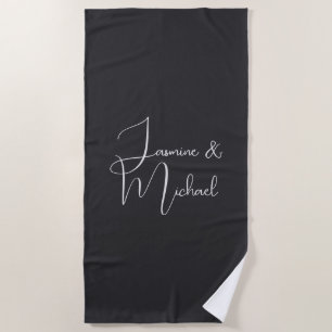 Matte schwarze Handschrift Namen Paar Hochzeit Strandtuch