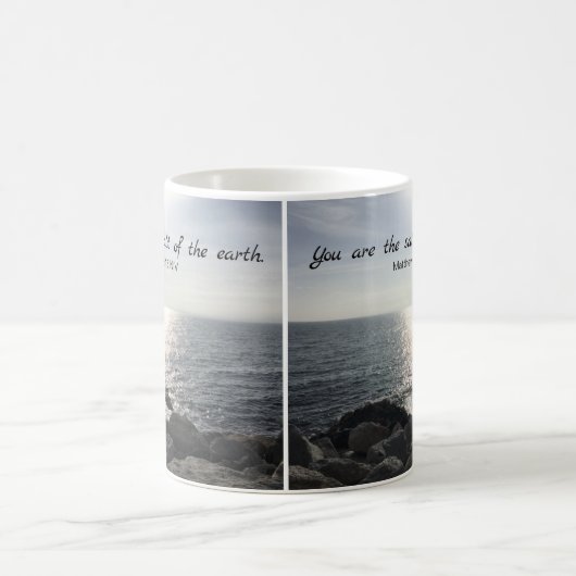 Matthew 5:13 Du bist das Salz des Erdozeans Kaffeetasse (Mittel)