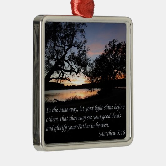 Matthew-5:16 ließ Ihren hellen Shine Ornament Aus Metall (Rechts)