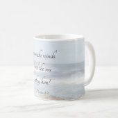 Matthew 8:27 Sogar die Winde und das Meer gehorche Kaffeetasse (VorderseiteRechts)