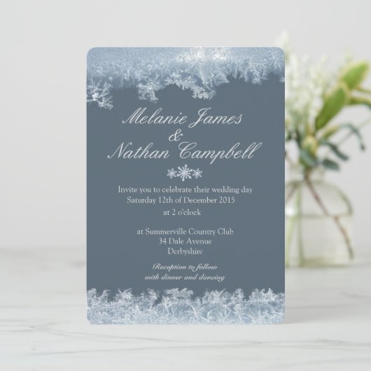 Mattiert Blue Winter Wedding Custom Einladung (Stehend Vorderseite)