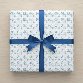 Mattiert Flurries Blue Snowflake Wrapping Paper Geschenkpapier