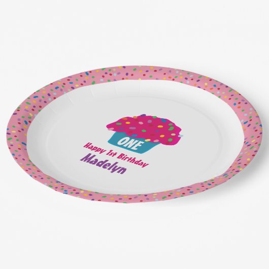 Mattierte Cupcakes Regenbogen Pinakothek Pappteller (Schrägansicht)