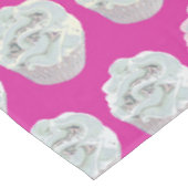 Mattierte Cupcakes Tischdecke (Schrägansicht)