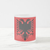 Mattierte kleine Tasse aus Glas - Flagge Albaniens (Mittel)