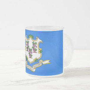 Mattierte kleine Tasse aus Glas mit der Flagge von