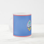 Mattierte kleine Tasse aus Glas mit Guam-Flagge (Vorderseite Links)
