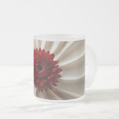 Mattierte kleine Tasse aus Glas mit japanischer Fa (VorderseiteRechts)