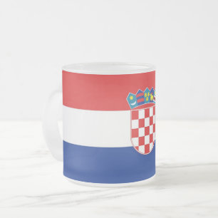 Mattierte kleine Tasse aus Glas mit kroatischer Fl