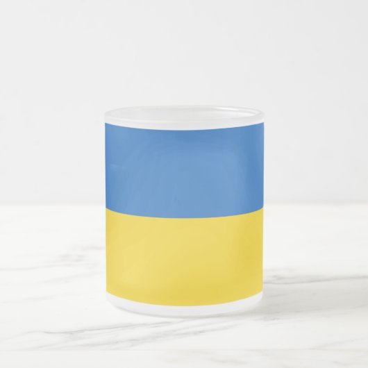 Mattierte kleine Tasse aus Glas mit ukrainischer F (Mittel)