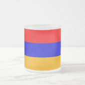 Mattierte kleine Tasse mit armenischer Flagge (Mittel)