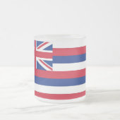 Mattierte kleine Tasse mit Hawaii-Flagge (Mittel)