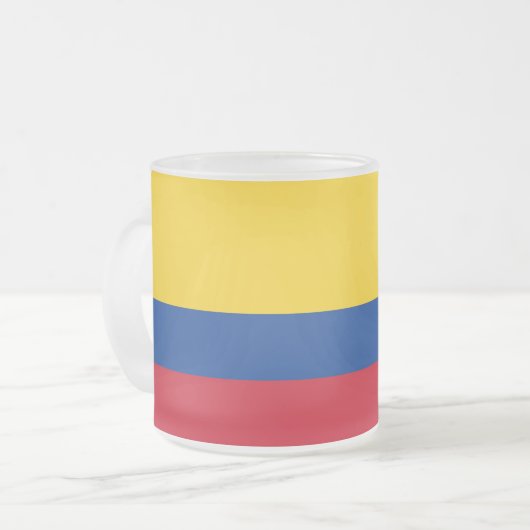 Mattierte kleine Tasse mit kolumbianischer Flagge (Vorderseite Links)
