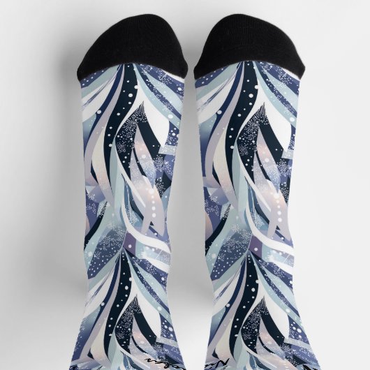 Mattierte Leaf Winter Socken in Navy und Lavendel (Oben)