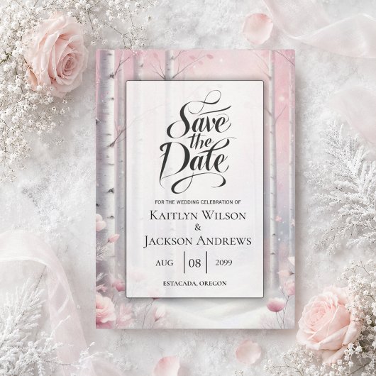 Mattierte Petals bei einer Winterwoodlandhochzeit Save The Date