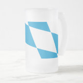 Mattierte Tasse aus Glas mit bayerischer Flagge (VorderseiteRechts)