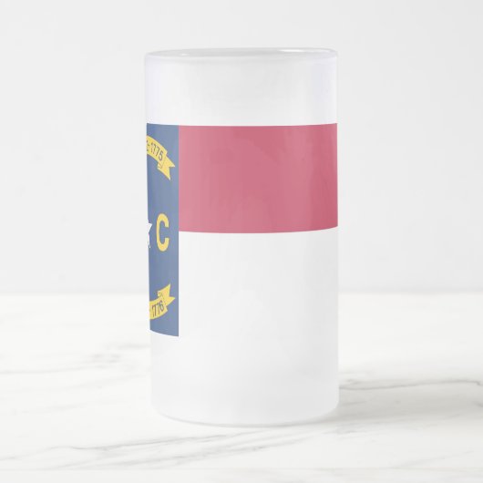 Mattierte Tasse aus Glas mit der Flagge von North  (Mittel)