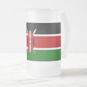 Mattierte Tasse aus Glas mit kenianischer Flagge (VorderseiteRechts)