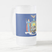 Mattierte Tasse aus Glas mit New Yorker Flagge (Vorderseite Links)