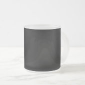Mattierte Tasse aus schwarzirischem Glas (VorderseiteRechts)