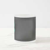 Mattierte Tasse aus schwarzirischem Glas (Mittel)