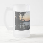 Mattierte Tasse des Tischgesteins (Links)