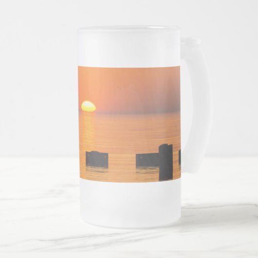 Mattierte Tasse in Orange (VorderseiteRechts)