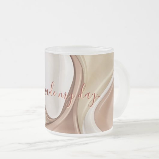 Mattierte Tasse in stilvoller Grafik (VorderseiteRechts)