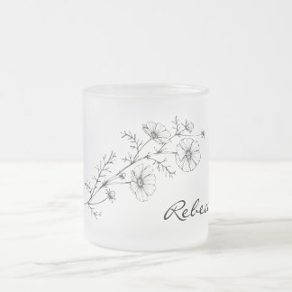 Mattierte Tasse Name Floral personalisieren
