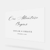 Mattiertes Erlebnis beginnt Hochzeitsempfang Acrylschild (Winkel)