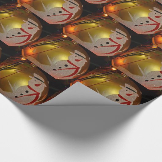 Mattiertes Schneemann-Ornament Geschenkpapier (Ecke)