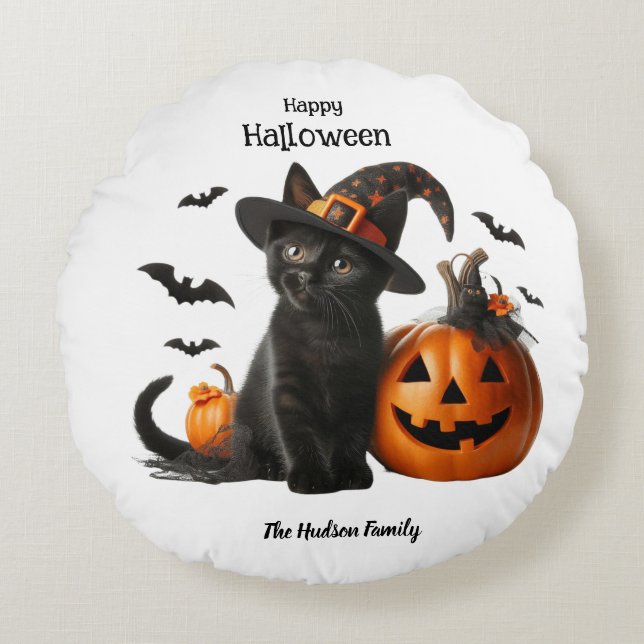 Maude Halloween Rundes Kissen (Vorderseite)