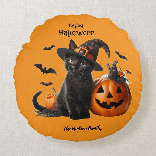Maude Halloween Rundes Kissen (Vorderseite)