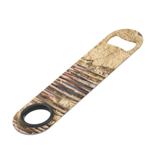 Mauer Speedflaschenöffner (Rückseite Schrägansicht)