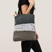Mauer zerschlagen tasche (Von Nahem)