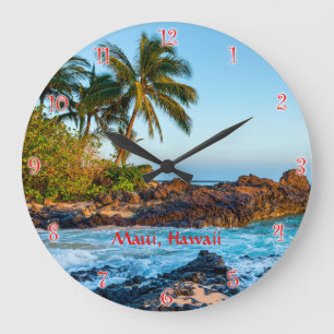 Mauis Secret Beach Rundenuhr mit roten Ziffern Große Wanduhr