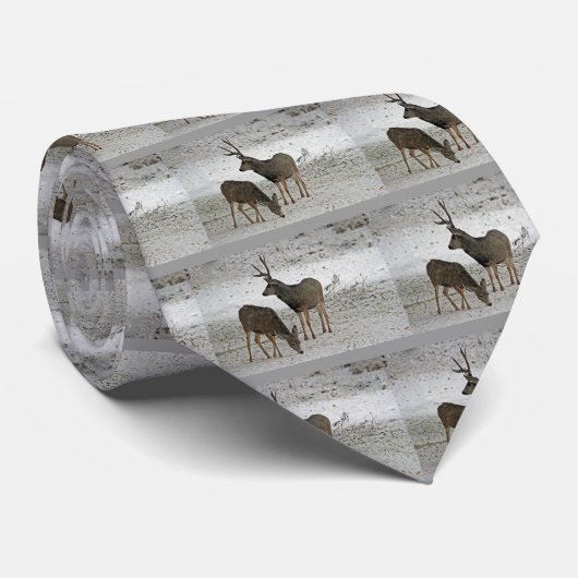 Maultierhirschdollar und -damhirschkuh krawatte (Gerollt)