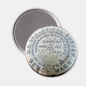 Mauna Kea Benchmark Magnet (Vorderseite/Rückseite)