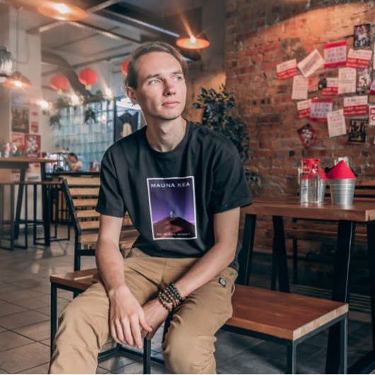 Mauna Kea Starry Sky Retro Poster T-Shirt