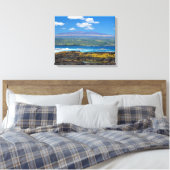 Mauna Kea und Hilo Bay Canvas Print Leinwanddruck (Insitu (Schlafzimmer))
