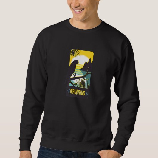 Mauritius Beach with Palm Trees and Parrot Sweatshirt (Vorderseite)